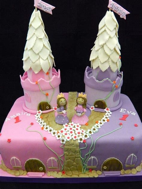 Twin Girls Castle 1st Birthday Celebration Cake | 1st birthday cake for girls, Twins cake ...