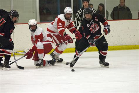 Stillwater vs. Benilde | Photos | MN Boys' Hockey Hub | High School ...