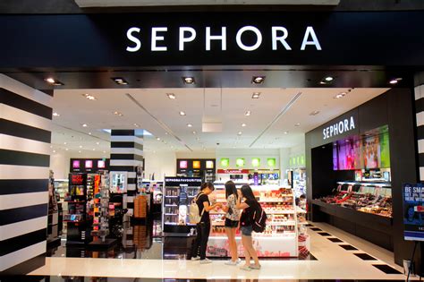 Sephora Just Updated Its Beauty Insider Program With a Ton of New Perks ...