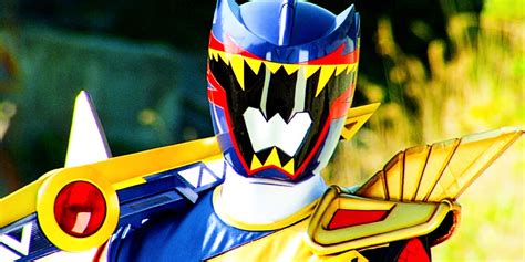 10 Coolest Power Rangers Costumes Not Seen In The TV Shows