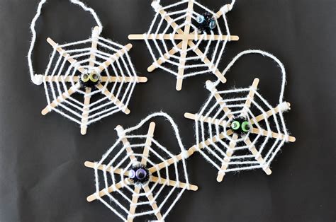 Five Minute Spooky Spiderweb Craft - Awesome with Sprinkles