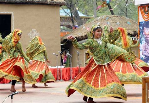 Surajkund Mela 2024- Date, Timings, Tickets, Theme | Holidify