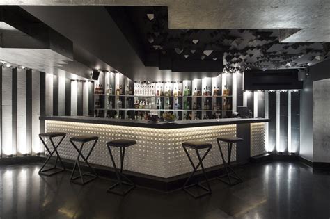 Jules: Cocktail Bar / Emmanuel Picault + Ludwig Godefroy Architects ...