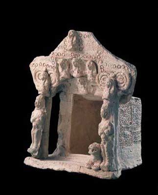 Bible Artifacts Found Outside the Trench: House Shrines - Biblical Archaeology Society