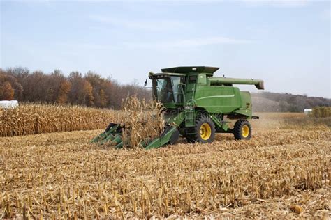 Farmer in a John Deere Combine Harvesting Corn Editorial Stock Image ...