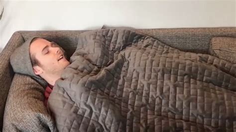 Get better, stress-free sleep with this weighted blanket | Mashable