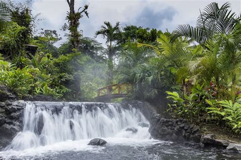 Arenal Volcano & Hot Springs