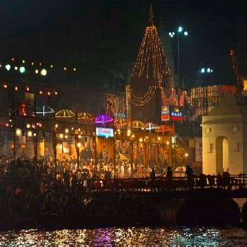 Dev Diwali 2023 in Varanasi & celebrating with ganga arti and boat ride ...