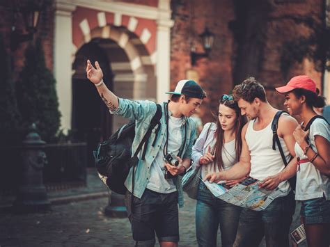 16 trips every group of friends should take together in their lifetime ...