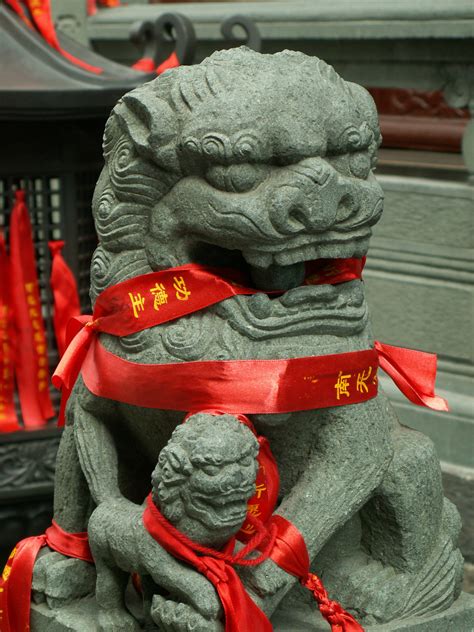 Chinese Lion Statues Free Stock Photo - Public Domain Pictures