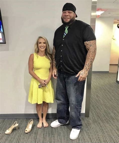 Dana Parino and Tyrus : r/heightcomparison