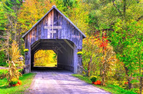 Vermont Covered Bridges - Larkin Covered Bridge No. 4 Over First Branch ...