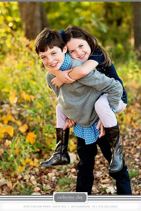 Bro sis love. Sibling Photography Poses, Sibling Photo Shoots, Sibling Photos, Poses Photo ...