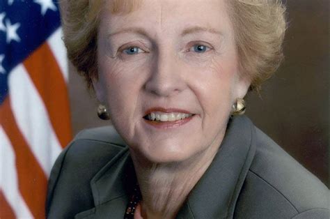 Jean Carnahan, first woman senator for Missouri, dies at age 90 - UPI.com