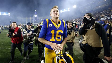 Jared Goff & Ryan Gosling Look Alike, Leading to Wild Twitter Theory