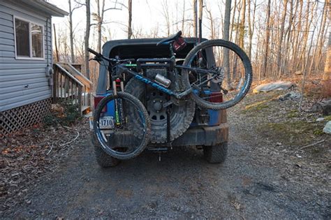 DIY: PVC bike rack