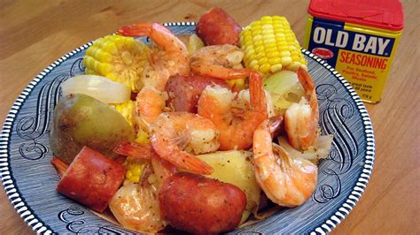 Frogmore Stew shrimp recipe (Lowcountry boil)