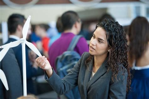 UCF Engineering Students to Showcase Inventions