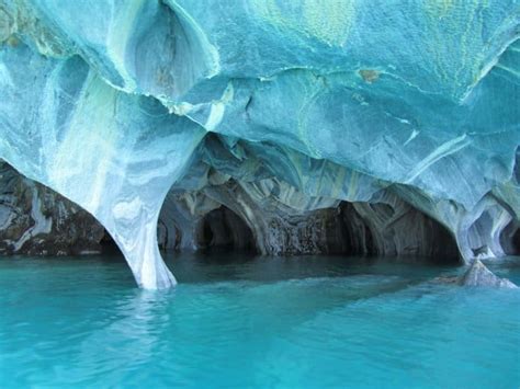 10 Famous Underground Caves for Your World Travel Bucket List