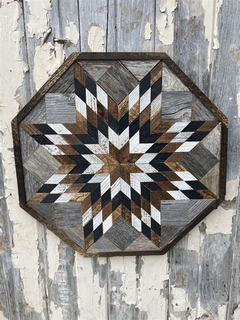 LO110 Amish Barn quilt wood plaque (Octagon) 21” across