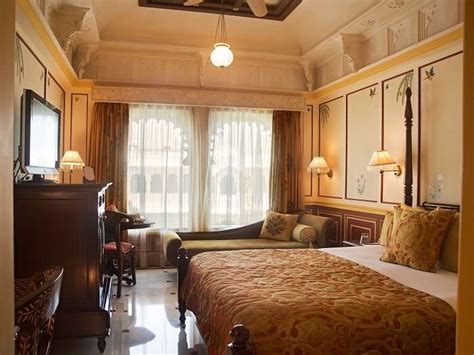 Taj Lake Palace Udaipur: A Luxurious Hotel Fit For Royalty