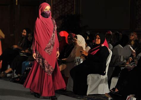 Indonesia Islamic Fashion Fair Kicks Off New Concept - Aquila Style