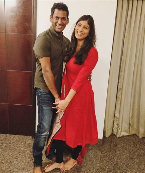 Vishal To Tie The Knot With Anisha Alla Reddy - Varnam MY