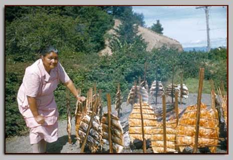 Olympic Peninsula Community Museum - Online Exhibits - Makah Culture