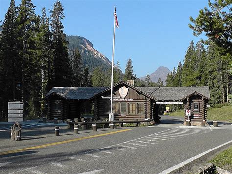 Yellowstone National Park to Open Montana Entrances on Monday