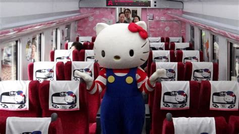 A Hello Kitty themed bullet train is launching this summer - GEEKSPIN