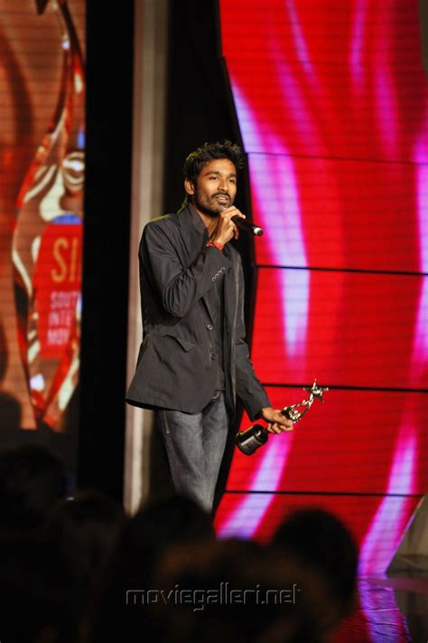 South Indian International Movie Awards 2012 Stills Photos | Moviegalleri.net