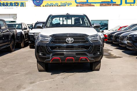 New Toyota Hilux 2023 (1539771) | YallaMotor.com