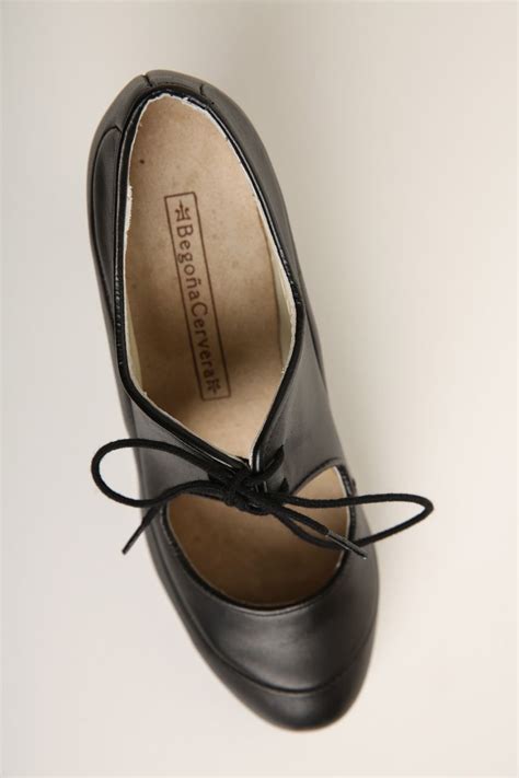 Flamenco dance Shoe Angelito Black Ca › Ladies › La Sonanta - Flamenco