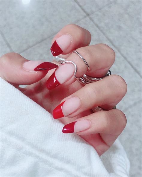 Lipstick Shaped Nails Are Trending And They Look Unusually Good