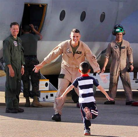 The son who just couldn't wait: | Soldiers coming home, Coming home, Military homecoming