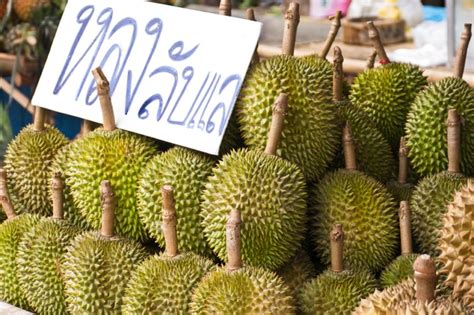 Thai Durian Guide: How To Choose, Where To Buy And More