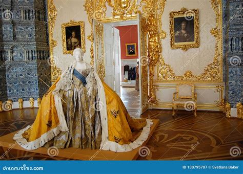 Catherine the Great Palace St Petersburg, Catherine Dress Editorial Photography - Image of ...