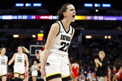Sports World Reacts To Iowa Women's Basketball Ticket News - The Spun