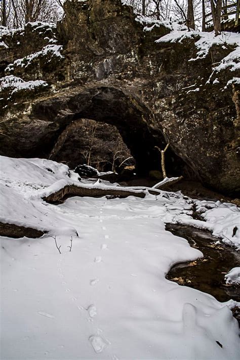 A winter hike through Maquoketa Caves State Park - Iowa Road Trip