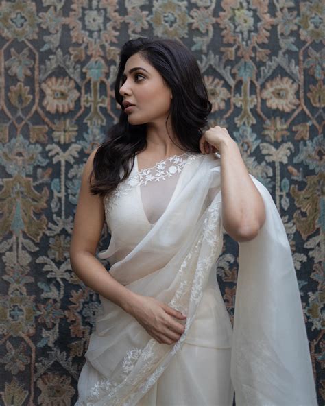 Samantha Ruth Prabhu’s ivory organza sari is reminiscent of the 1920s minimalism in India ...