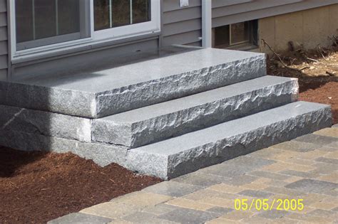 paver patio stairs with landing - Google Search | Patio stairs, Patio steps, Backyard porch