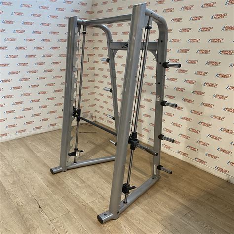 Life Fitness Signature Series Smith Machine - Pinnacle Fitness