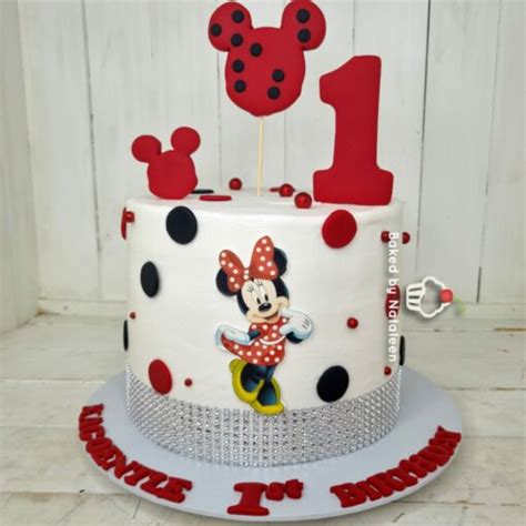 Red Polka Dots Minnie Mouse Cake | Baked by Nataleen