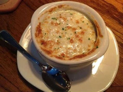 Outback Steakhouse Walkabout Onion Soup Recipe - (3.9/5)