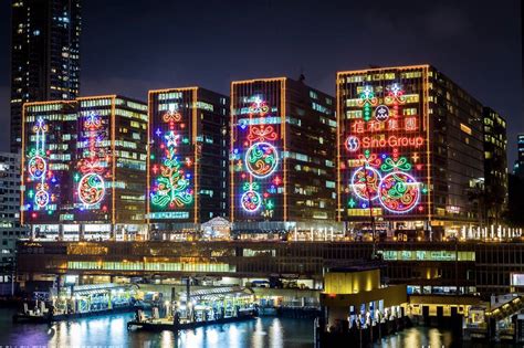 Hong Kong's Skyline Gets Dressed Up for Christmas | Zolima City Magazine