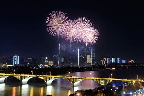 CHINA-NATIONAL DAY-CELEBRATION-FIREWORKS