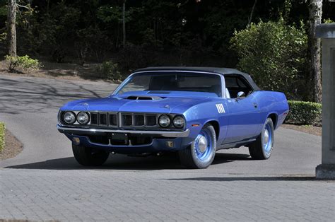 Plymouth Hemi Cuda Convertible Takes $3.5 Million At Auction [Video] - autoevolution