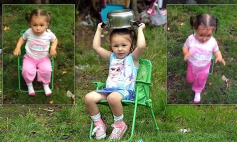 Little girl swears while doing the ice bucket challenge | Daily Mail Online