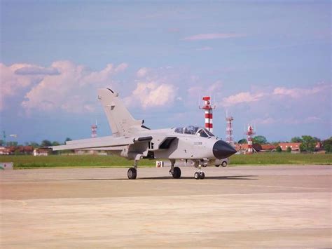 Panavia Tornado ECR (Electronic Combat / Reconnaissance): Photos, History, Specification