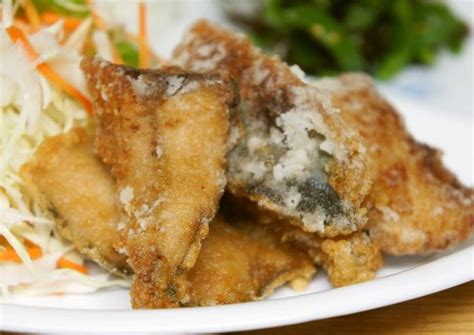 Tasty Fried Pacific Saury Recipe by cookpad.japan - Cookpad